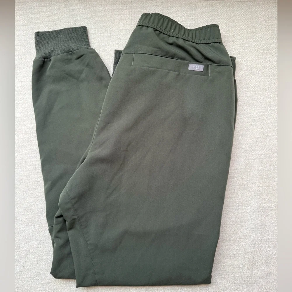 Figs Tansen Joggers Men’s L, Olive Green
